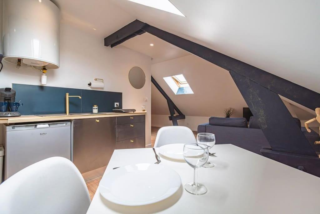 L'Azur Dore, Studio Pour 2 Voyageurs Isles-sur-Suippe Экстерьер фото